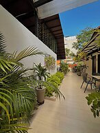 HOTEL  BALI AT POBLADO
