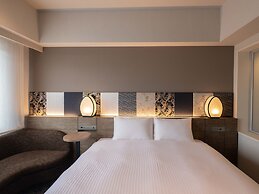 insomnia KYOTO OIKE