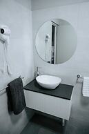 The Rix Hotel Motel