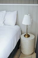 The Rix Hotel Motel