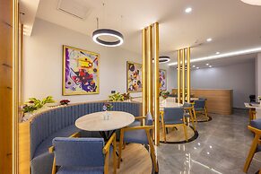 Diamond luxury Hotel
