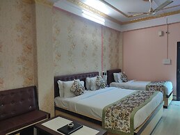 Hotel Rising Sun