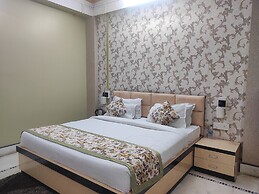 Hotel Rising Sun