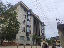 Hotel Rising Sun