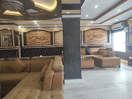 Hotel Rising Sun