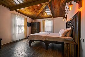 Belong Hotel