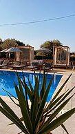 Belong Hotel
