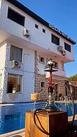 Belong Hotel