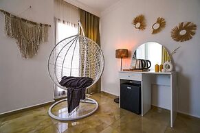 Belong Hotel
