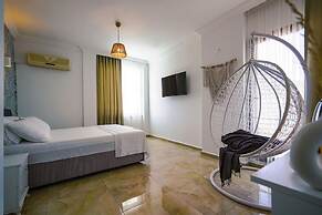 Belong Hotel