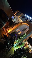 Belong Hotel
