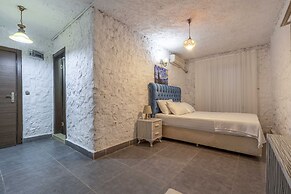 Belong Hotel