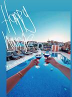 Belong Hotel