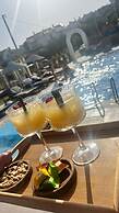 Belong Hotel