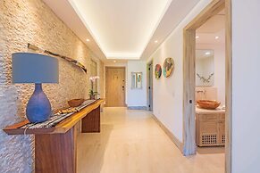 Amazing 3 Bedroom Condo