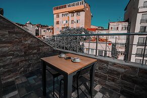 Neva Residence