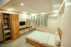 Neva Residence
