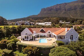 Sublime Five bed Property in Glorious Setting