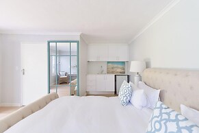 Sublime Five bed Property in Glorious Setting