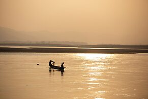 Sanctuary Chitwan National Park