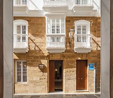BYPILLOW Casa Gades