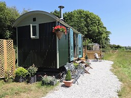 Two Moors Shepherds Hut