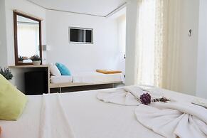 Lefkofris Otel