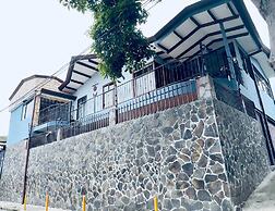 CASA DEL ARBOL ESCAZU