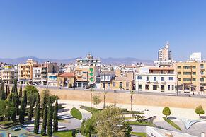 Phaedrus Living Plateia Suite Verde