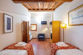 Hotel City