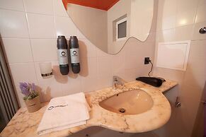 Maria Luisa by INTROVERT HOTELS