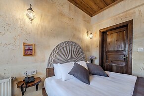 Rocca Stone House