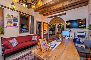 Rocca Stone House