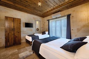 Rocca Stone House
