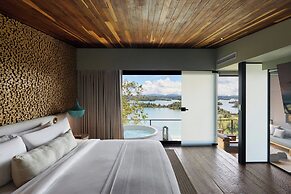 The Brown, Guatape, Autograph Collection