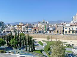 Phaedrus Living Plateia Suite Grigio