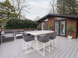 Unique Luxury Lodge