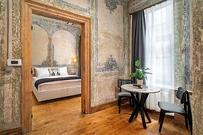 Urban Quarters - Büklü Han