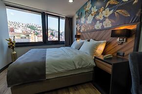 Yusufhan  Suites