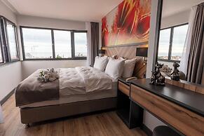 Yusufhan  Suites