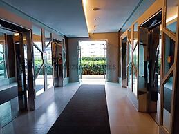 The Beacon Makati by Cozi Condotels
