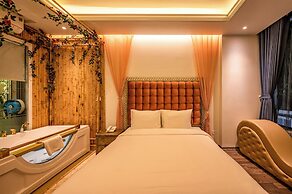 Mai Hotel
