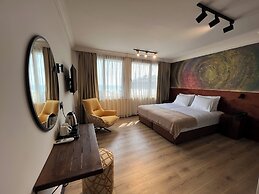 Oji Hotel