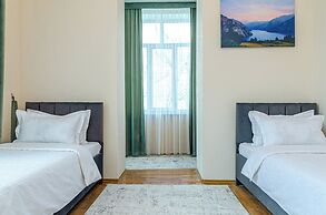 Compass Hostel Moskovskaya