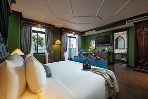 Le Chanvre Hanoi Hotel & Spa