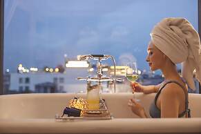 Le Chanvre Hanoi Hotel & Spa