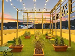 DELAMOUR Hotel