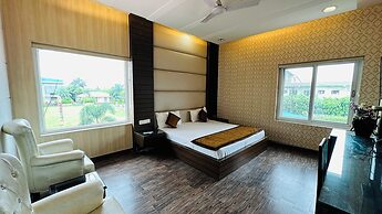 Hotel Riya Palace