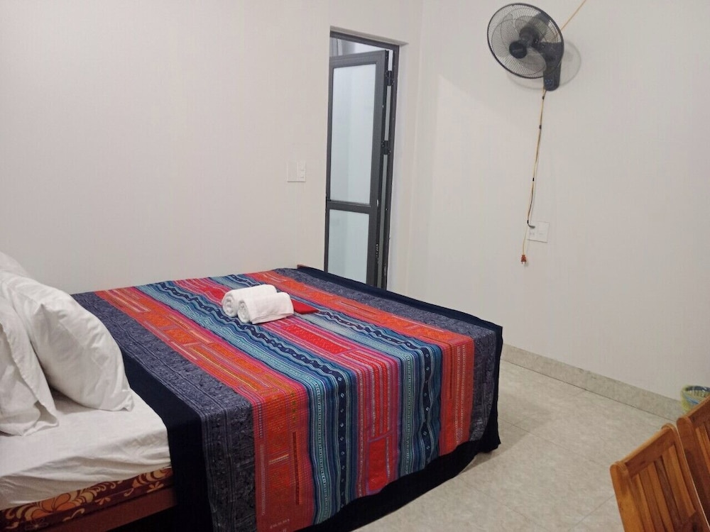 Ha Giang Yolo House and Loop Tours