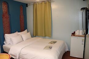 HOTEL  MARIGOLD